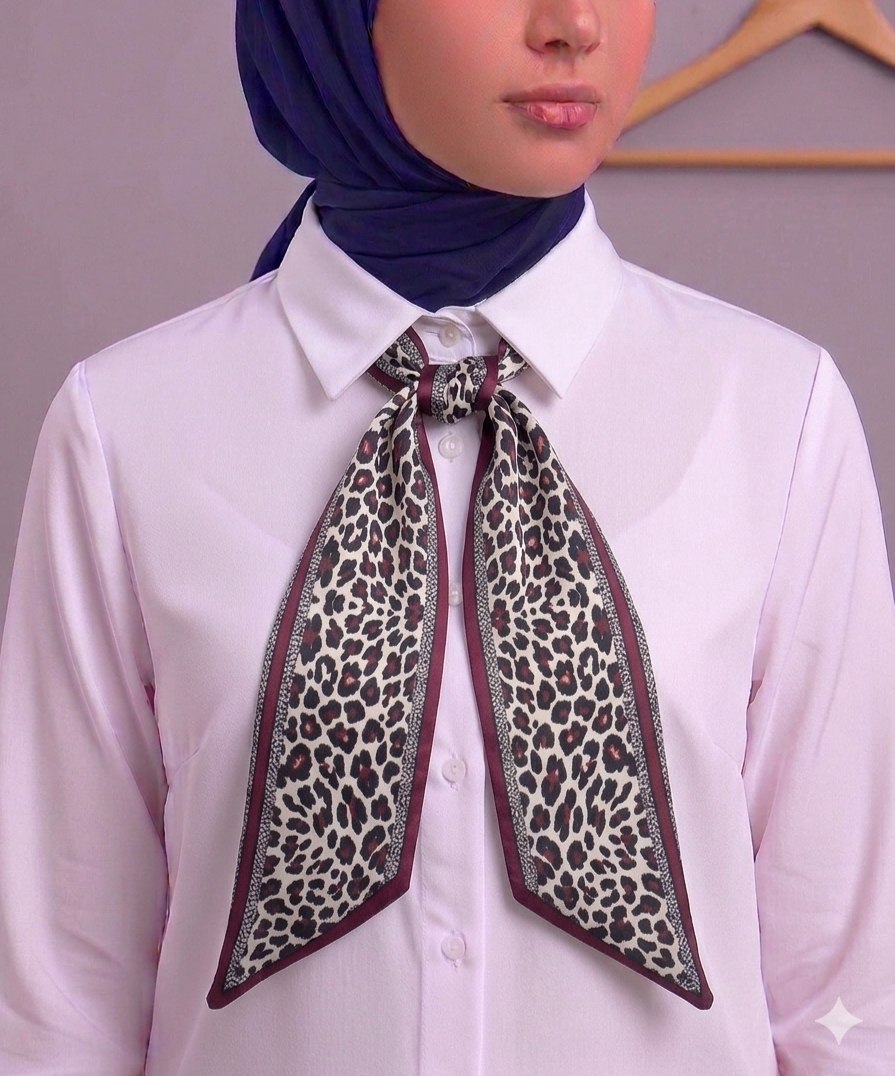 Paisley Pattern Silk Neck Scarf
