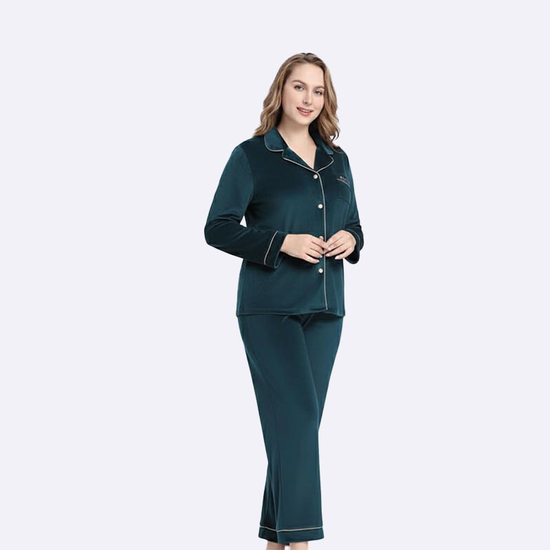 Emerald Velvet Women's Pajama Set