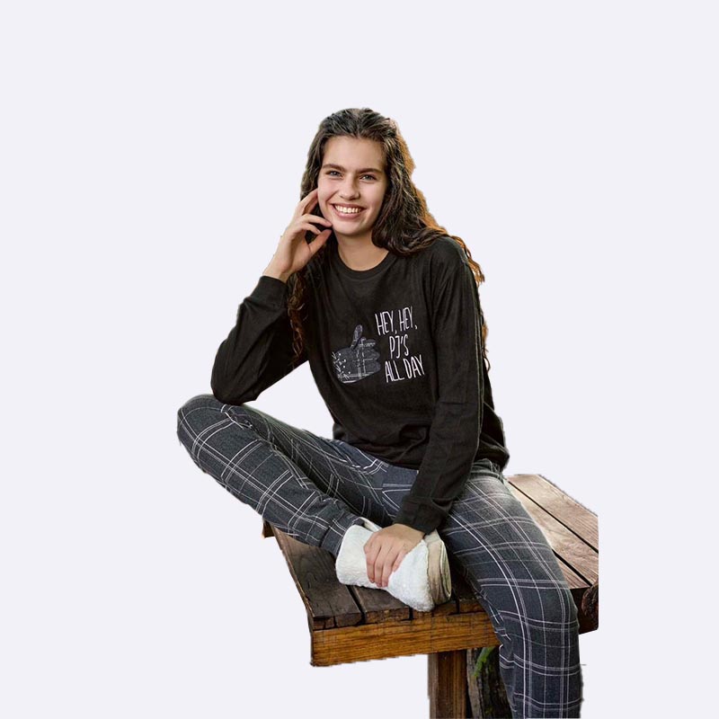 Women's Velvet Fleece Printed Pajama Set