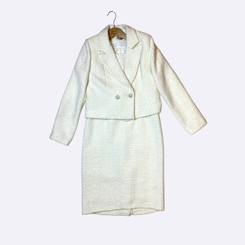 Elegant Two-Piece Tweed Skirt Suit