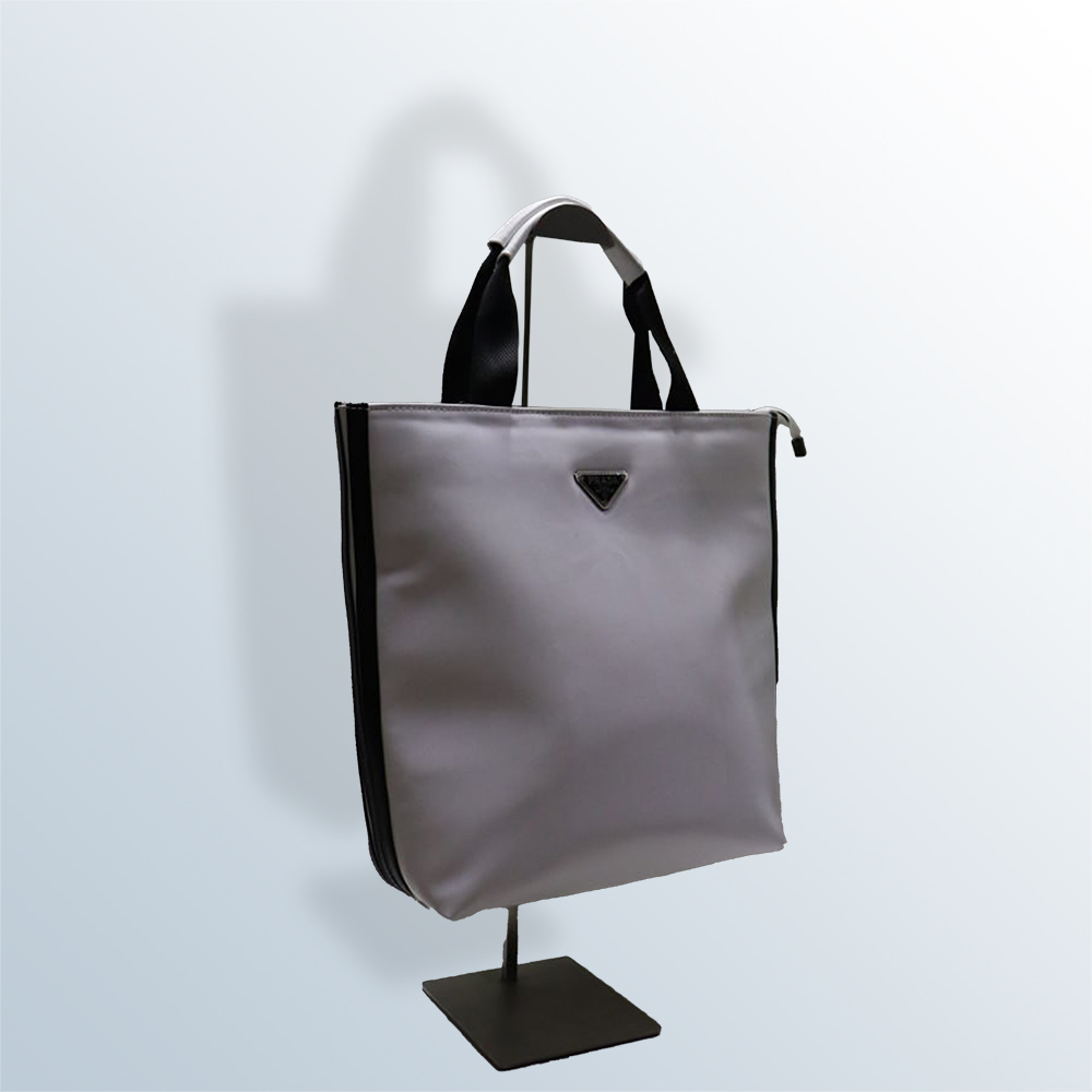 Women's leather bag