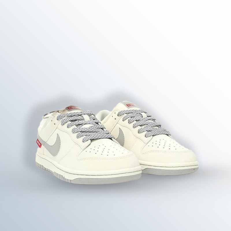 Nike Dunk Supreme