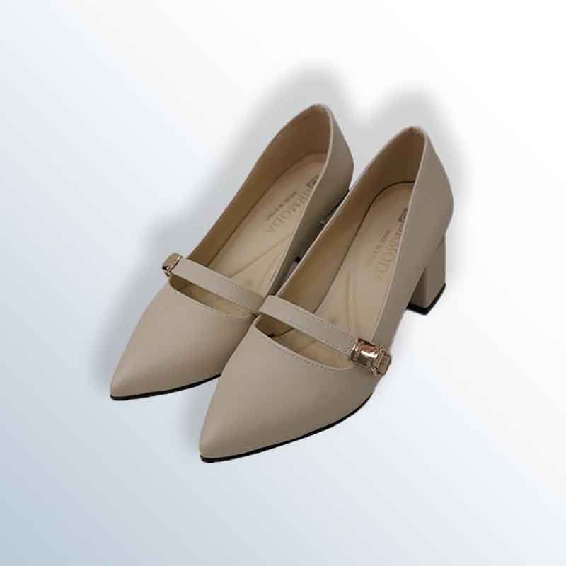 Women's high heel shoes