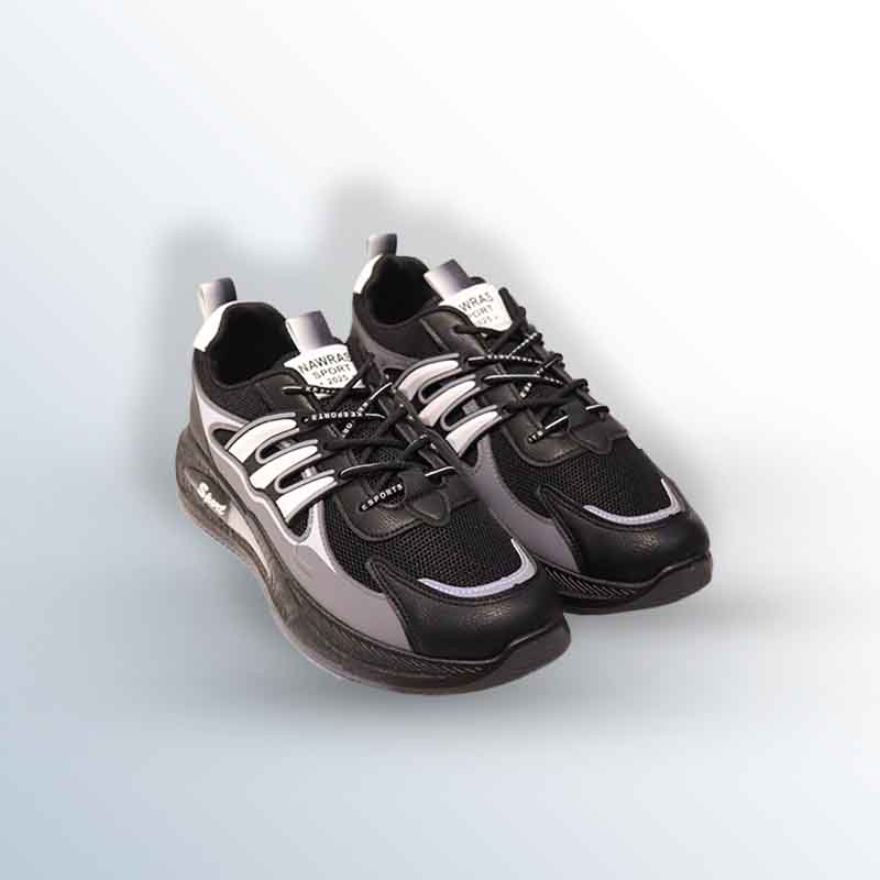 Men's sports shoes