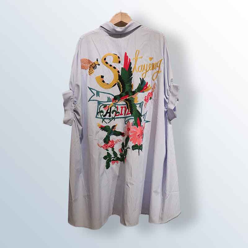 Oversized shirt with print on the back