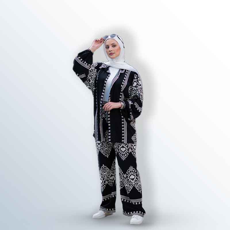 Women's cape set