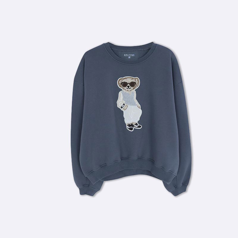 Women's Bear Graphic Blend Sweatshirt