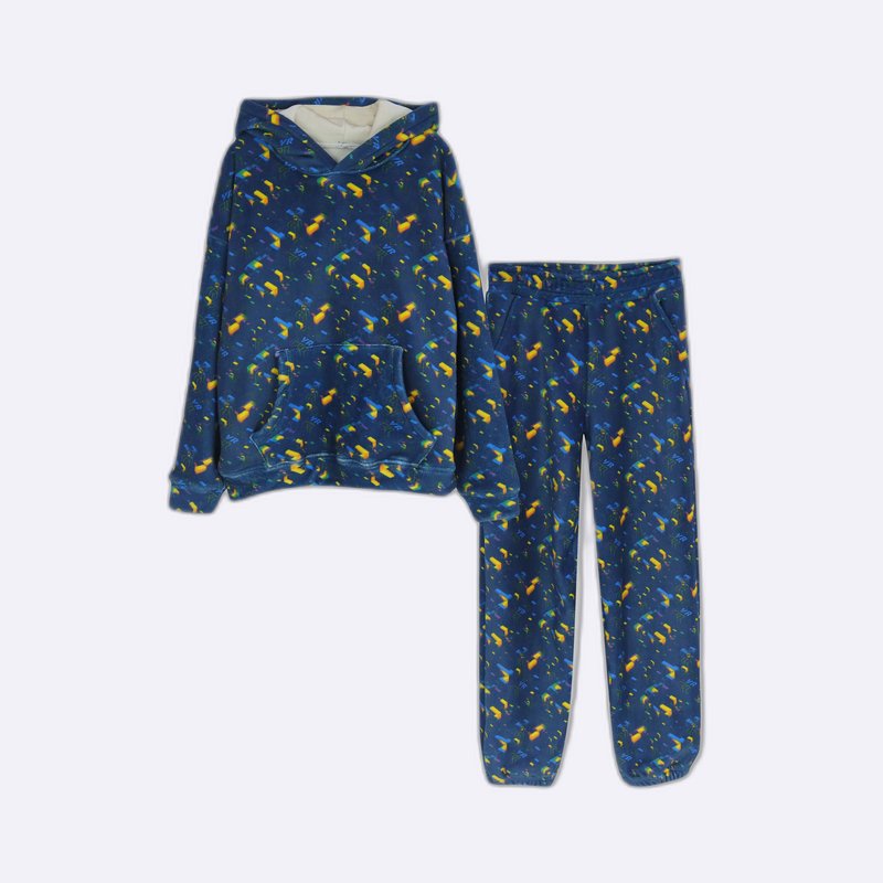 Boys' clothing set consisting of a hoodie and printed sweatpants