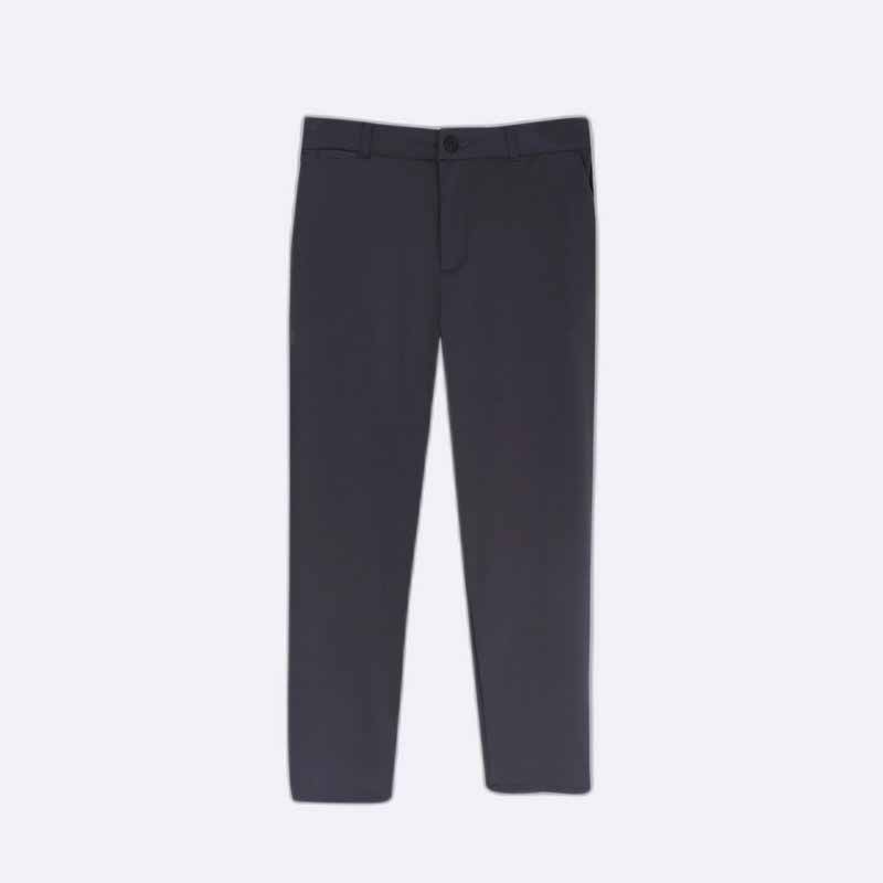 Distinctive men's trouser for formal occasions