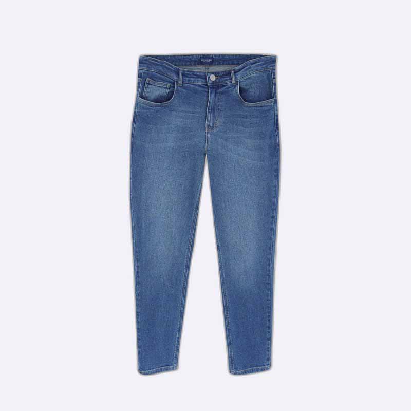 Men's slim-fit jeans