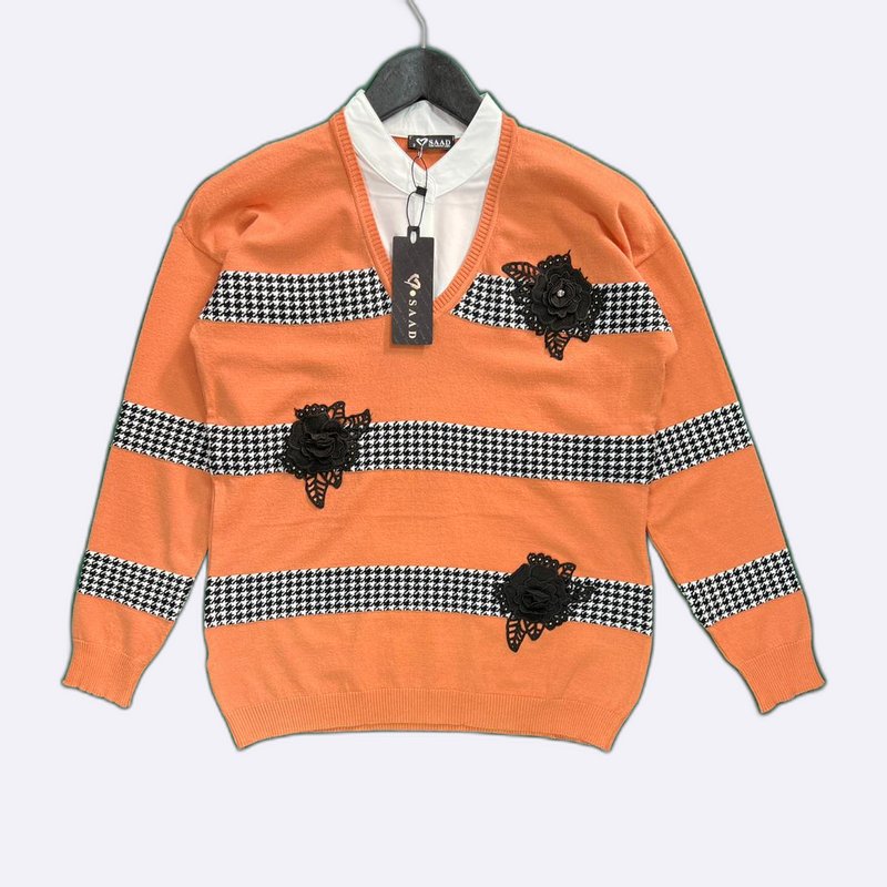 Houndstooth Trim V-Neck Sweater with Floral Appliqués