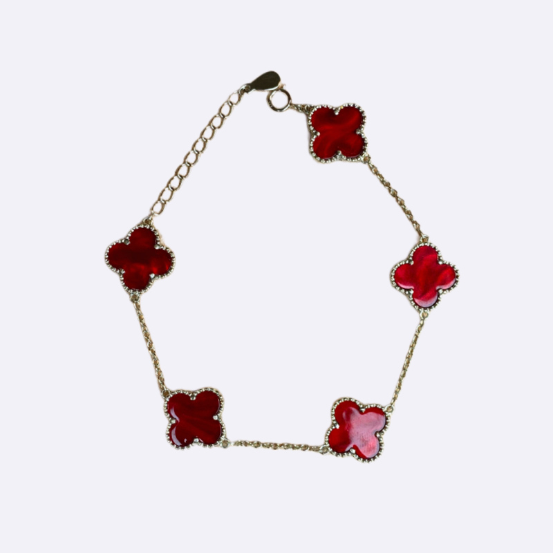 Carnelian Clover Bracelet