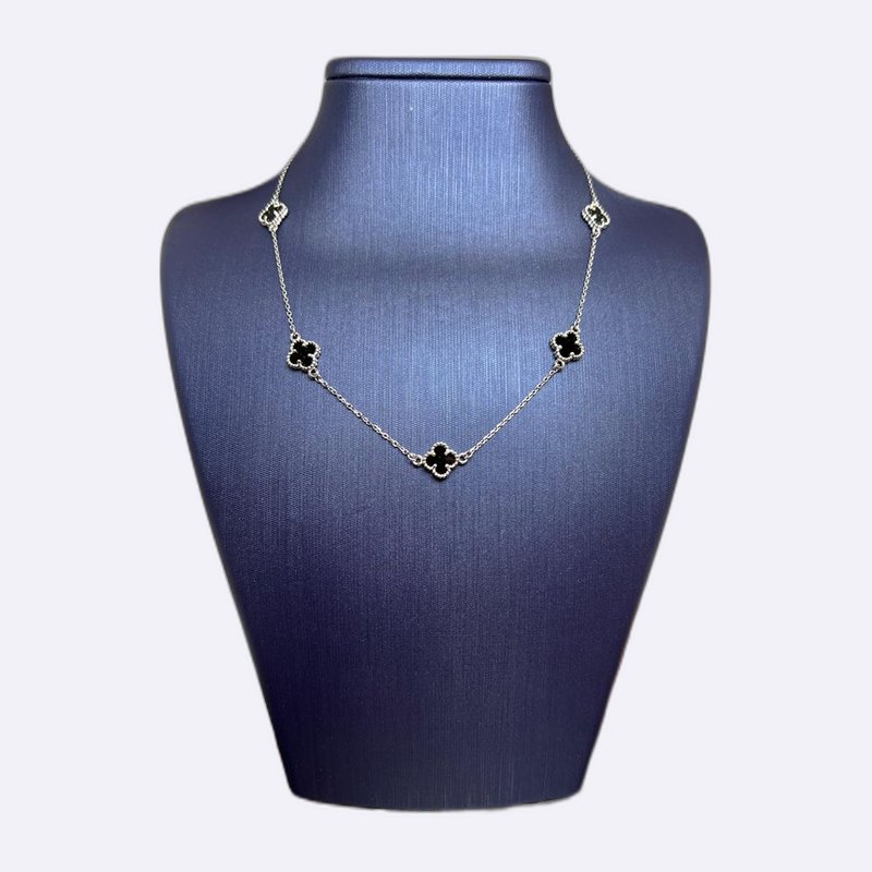 Lucky Clover Black Onyx Necklace
